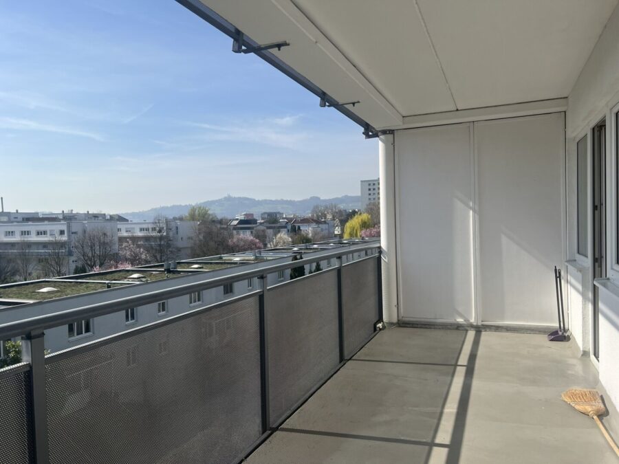 Charmante 2-Zimmer-Wohnung mit großer Loggia in Dornach€!, 4040 Linz, Wohnung