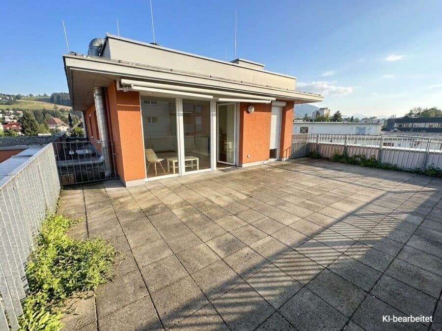 Großzügige Maisonettewohnung mit Dachterrasse, 4400 Steyr, Dachgeschosswohnung